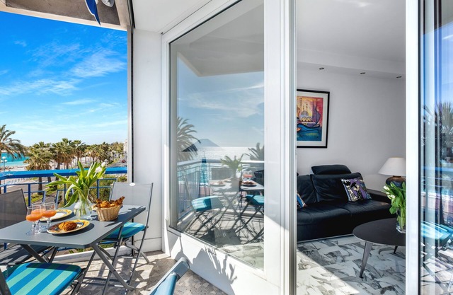 Promenade Pearl - Stunning sea View Flat on the Promenade des Anglais