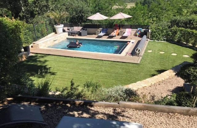Propriété à 5kms D'uzès VUE Dominante Piscine et Jacuzzi Chauffée