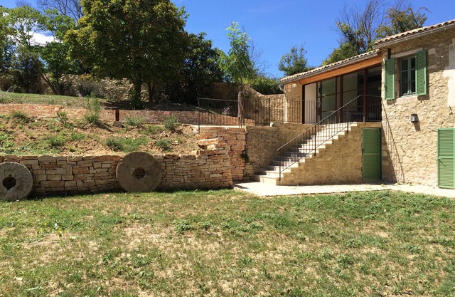 Provencal farmhouse in the Gard (south of the Ardeche and the gates of Provence)
