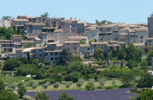 Provencal Village House In Saignon, Provençe, South Of France