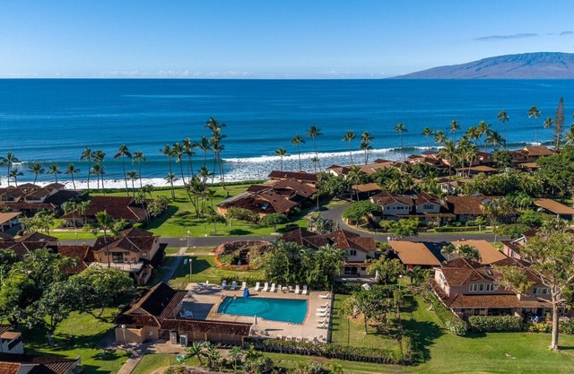 Puamana 150-2 Spectacular remodeled 4 bedroom direct Oceanfront Location