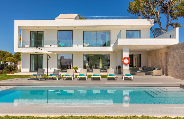 Punta Port 7, Hochwertiger Neubau mit 4 DZ, Privater Pool in Ruhiger Wohngegend