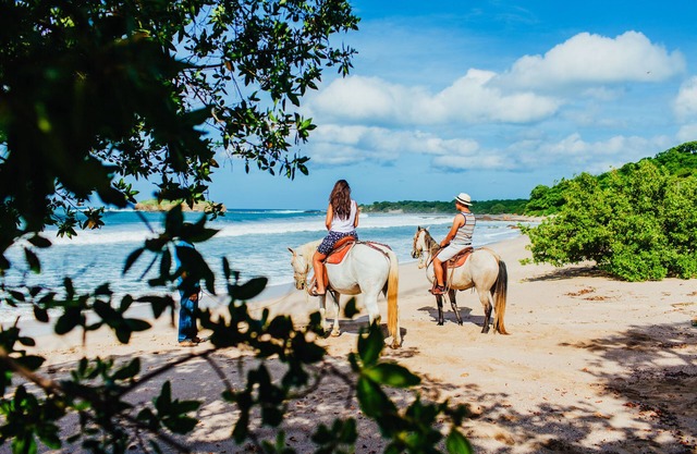 Punta Teonoste Beach Resort