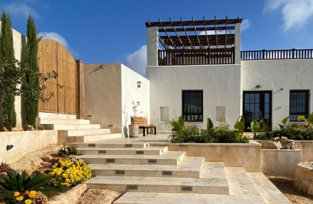 Qaimariya Farmhouse