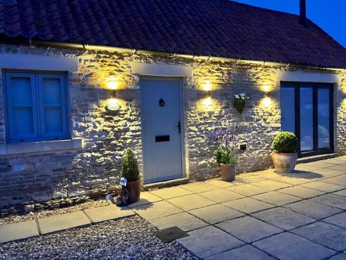 Quaint converted stables in Carlby