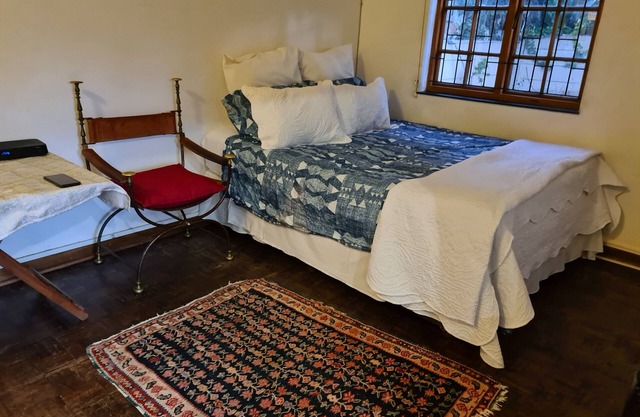 Quaint Quiet Cottage in Johannesburg