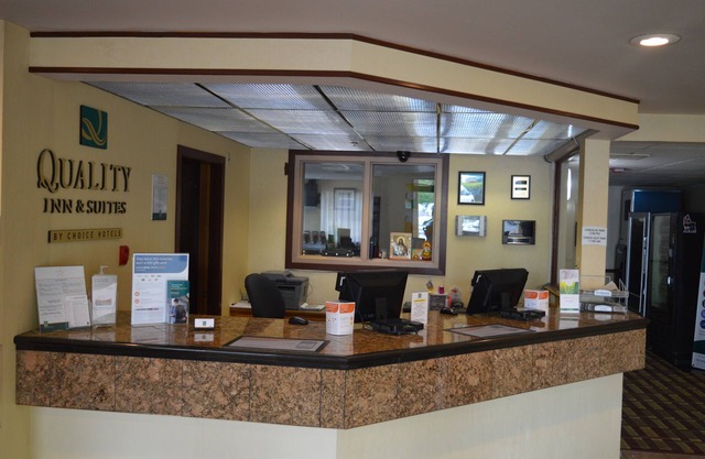 Quality Inn & Suites Lacey Olympia