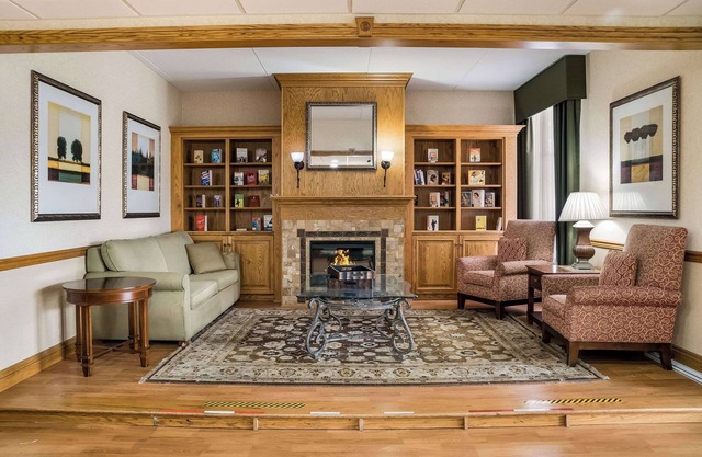 Quality Inn & Suites