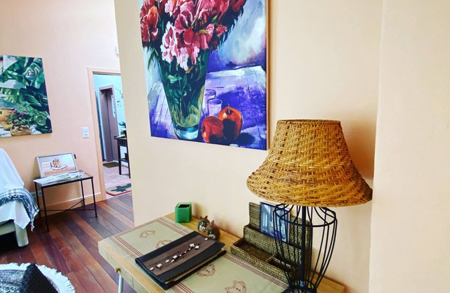 Quiet and centrally located in the open - free parking