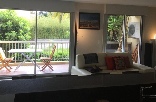 quiet and strategically well located apartment