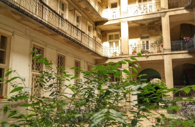 Quiet Apartment in Újlipótváros with Beautiful Garden