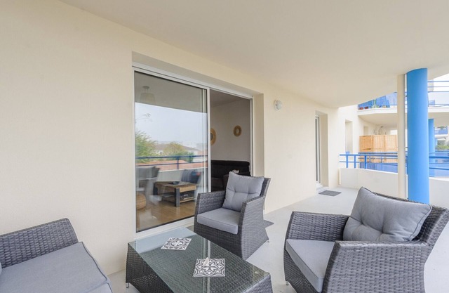 Quiet Apartment with Large Terrace Near La Rochelle, Aytré