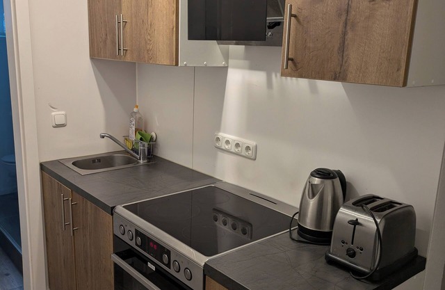 Quiet basement accommodation with private entrance. Ideal for couples!