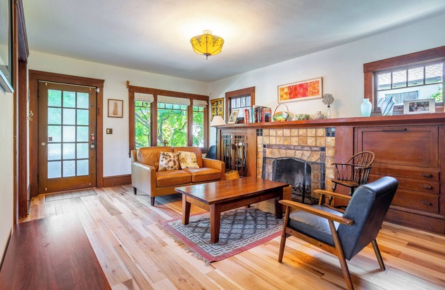 Quiet Berkeley Bungalow