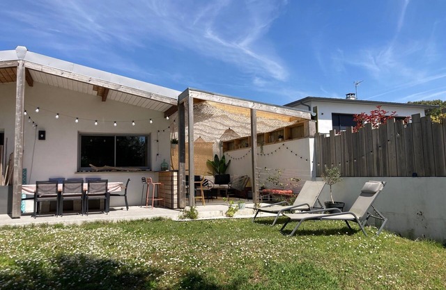 Quiet house ideal for family holidays near the ocean