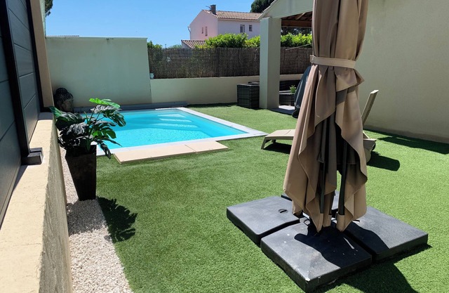 Quiet house within walking distance of all amenities