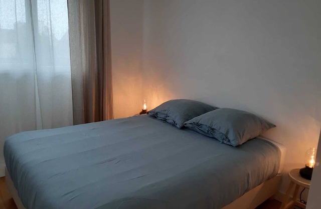 Quiet location with terrace and private parking