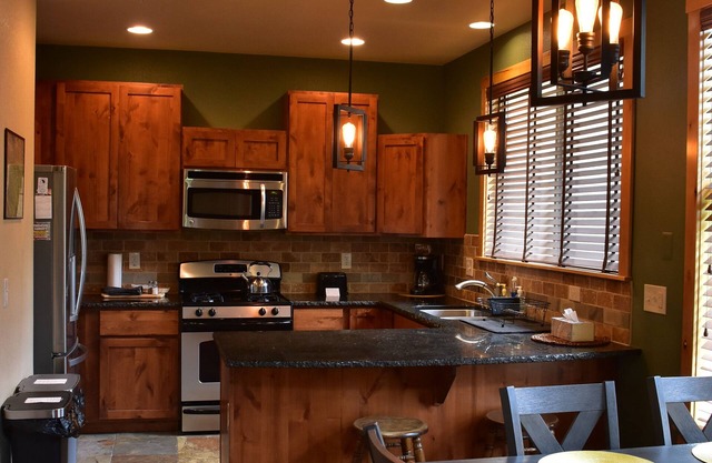 Quiet Loveland Escape – Close to Downtown, Parks & I-25