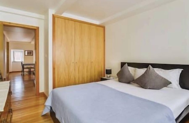 Quiet Prince - City Center Apartment (2D)