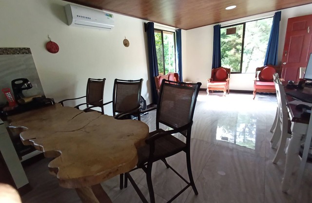 Quinta Rincon Silvestre w/AC, WiFi & pool in lovely Peñas Blancas near V. Arenal