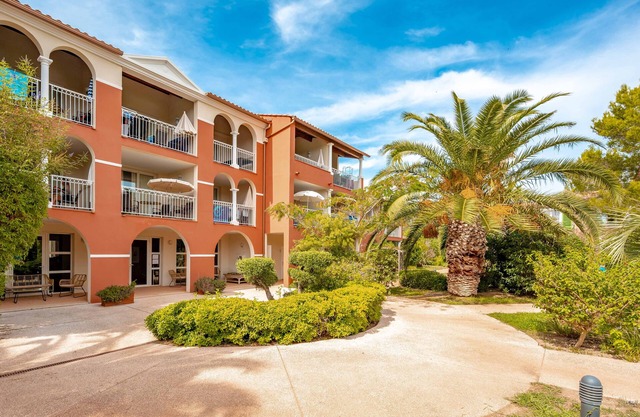 Résidence Pierre & Vacances Le Hameau de la Pinède