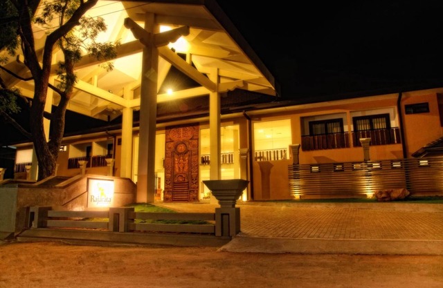 Rajarata Hotel