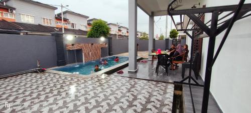 Rania Homestay With Private Pool Seri Iskandar Perak Near UTP UITM