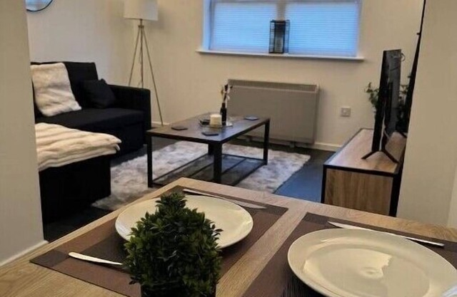 RARE FIND 3 story, 2 room housen