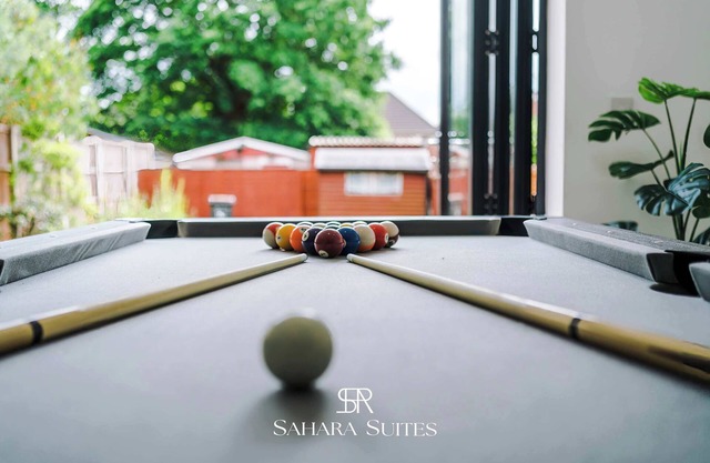 Rare Stay | Modern 4BR Home | Sleeps 8 | Parking