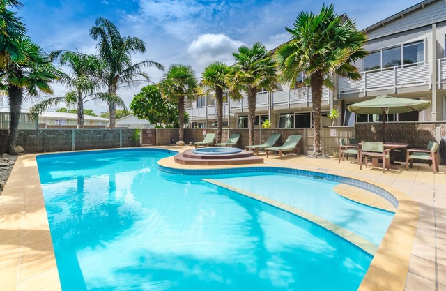 Raumati Sands Resort