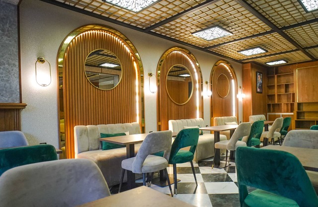 RAZANE HÔTEL