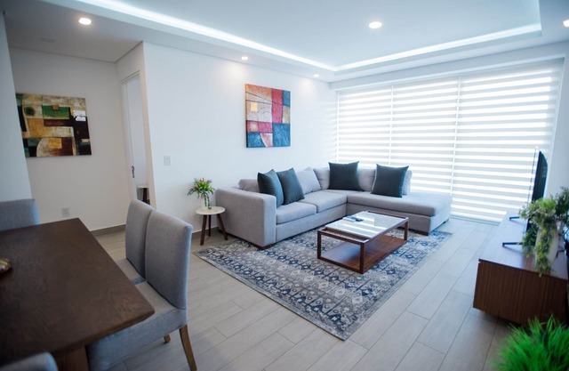 Real View Towers, Peaceful 2BR 2nd floor, Zona Real, Near Andares