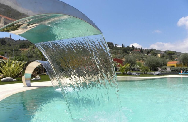 Rebi Studio 4 Pax With Garden