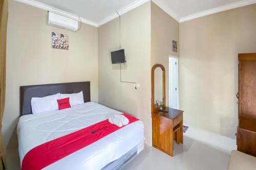 RedDoorz at Kamulyan Guest House Borobudur