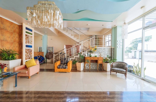 RedDoorz Plus @ San Roque Roxas City