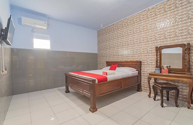 RedDoorz Syariah @ Tambak Mekar Street Subang