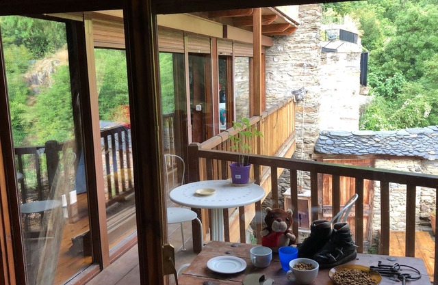 Refugi Orfila, independent rural house, ideal for families.