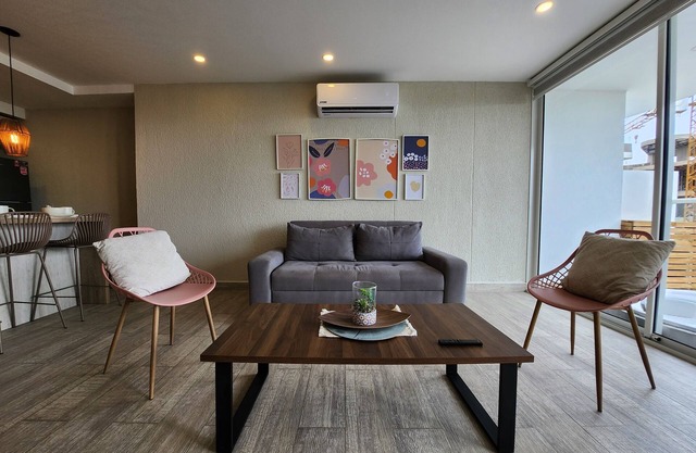 Relax and comfort| Apartment with private jacuzzi