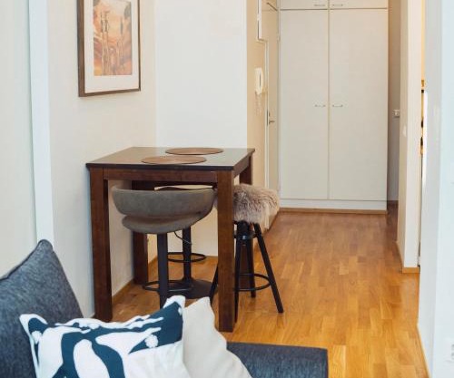 Relax Explore, Sauna, Metro Malls 3 Mins Away