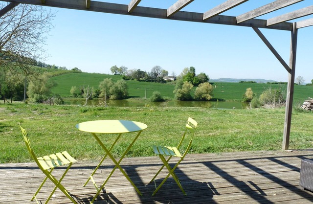 Relaxation in the heart of nature