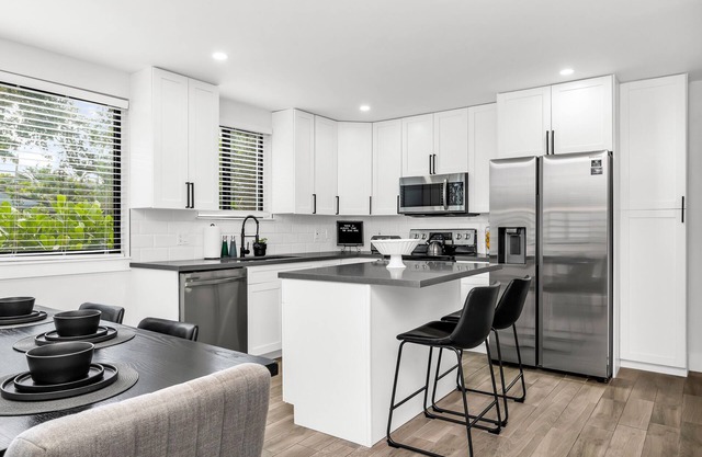 Relaxing Getaway - Minutes to Beach, Las Olas & DT