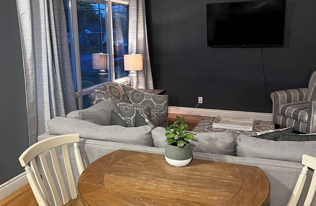 Relaxing Oasis in the Heart of Belleville