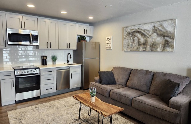 Remodeled Granby Mountain Getaway near Winter Park and Grand Lake