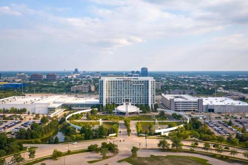 Renaissance Schaumburg Convention Center Hotel