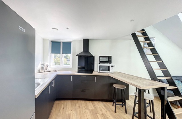 Renovated apartment near Tours