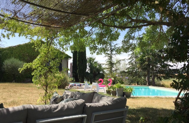 Renovated 18 th century farm near toulouse on 6000 sqmt ground