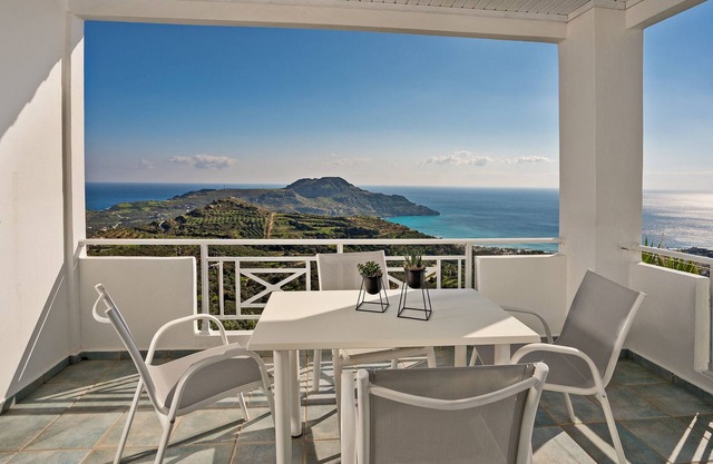 Renovated apartment just 15 min walk from beach private terrace direct seaview