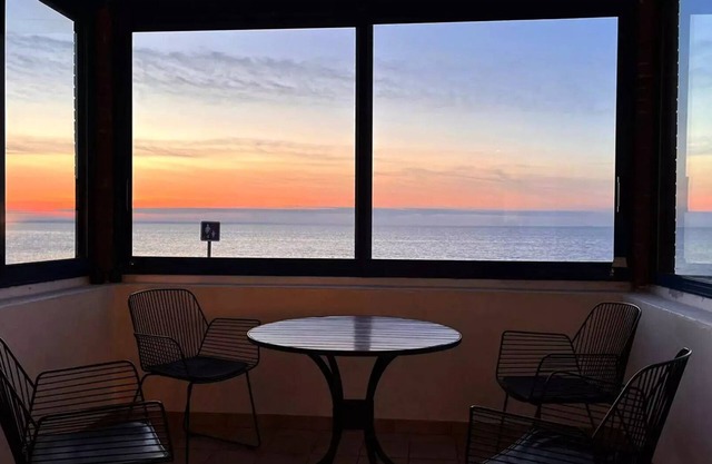 Residence 720-pleneuf Val Andre - Typical house located right on the Val-André dyke.