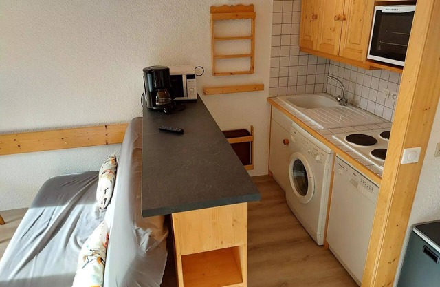 Residence Aiguille Grive Bat I - 4 room duplex apartment for 10 people in Arc 1800 in the village of Charmettoger, at the foot of the slopes