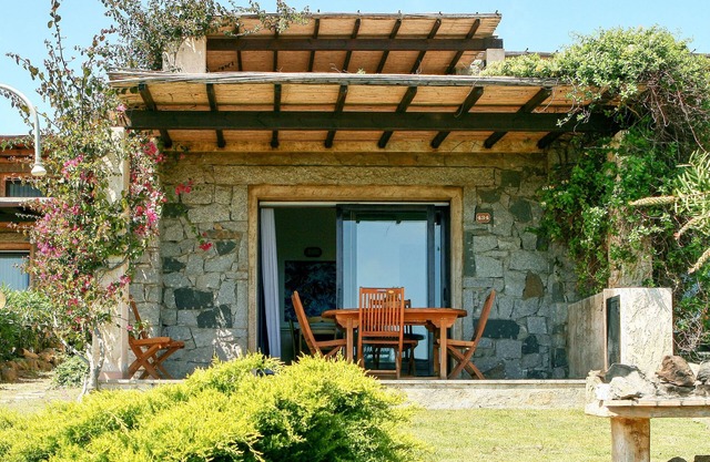 Residence Delphino (REI255) by Interhome